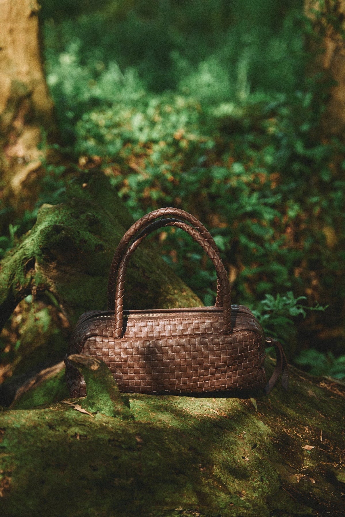 Calais Baguette Bag