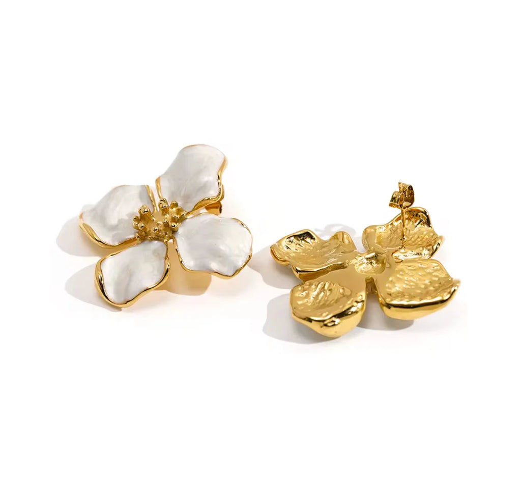 Petals Stud