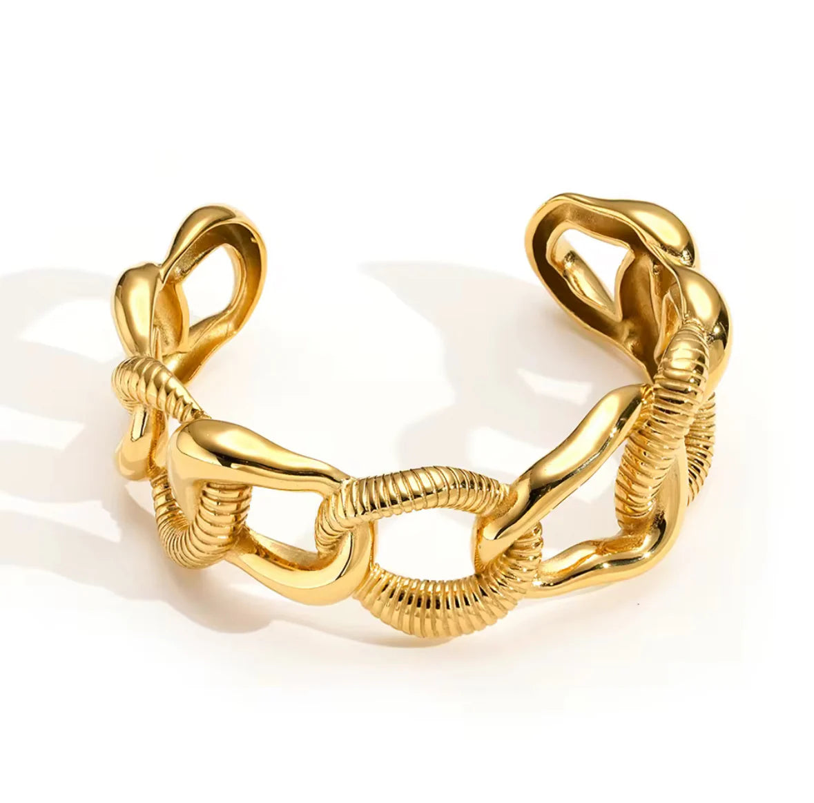 Muse Cuff