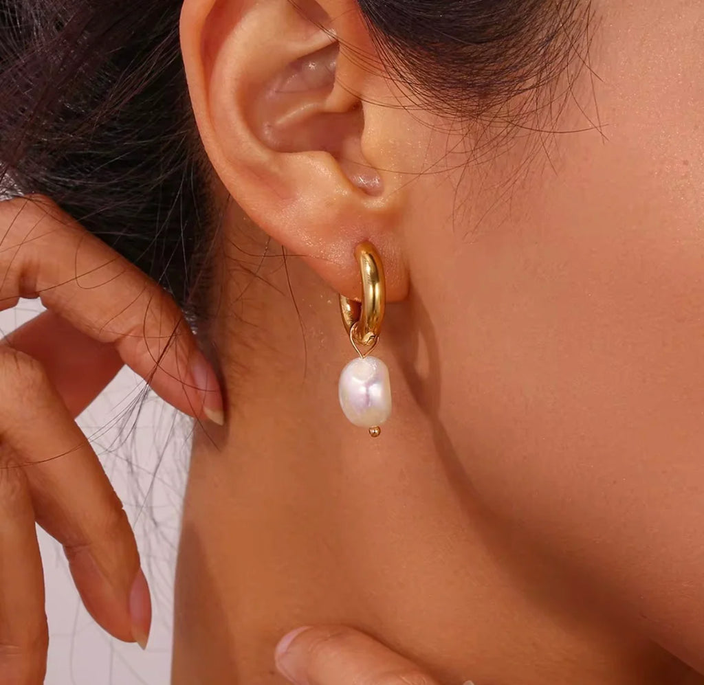 Pearl Drop Earrings