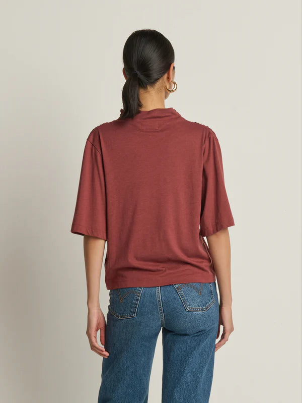 Lara Tee