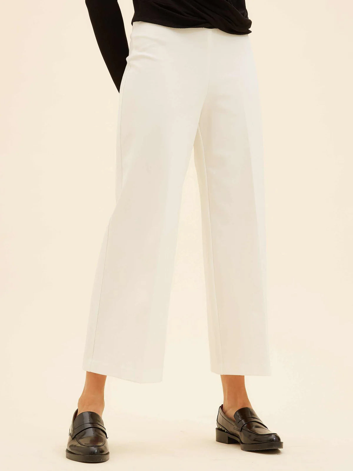 Wide Leg Cropped Pant