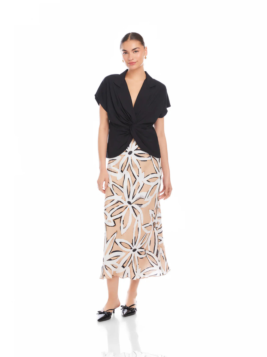Lilian Twist-Front Top