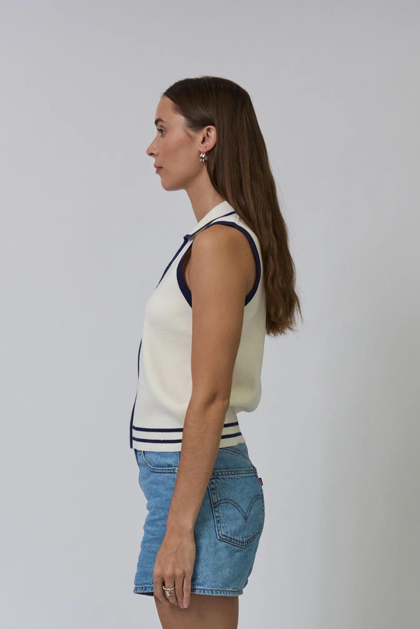 Allie Sleeveless Collared Zip Up