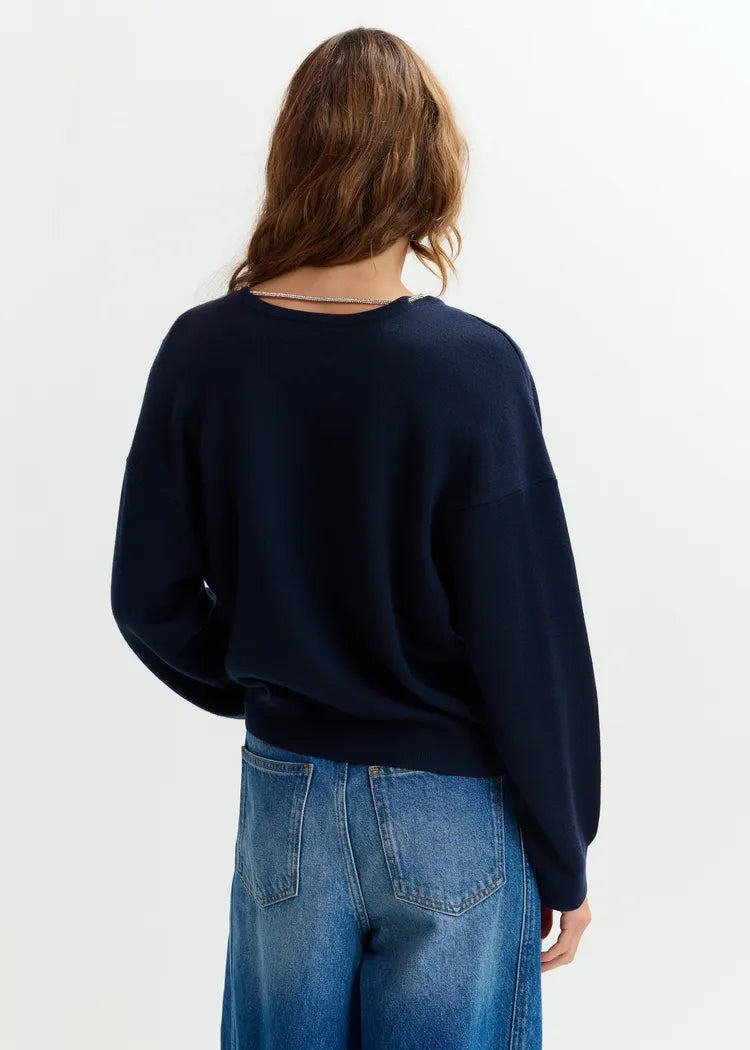 Jemini Pullover w/ Necklace