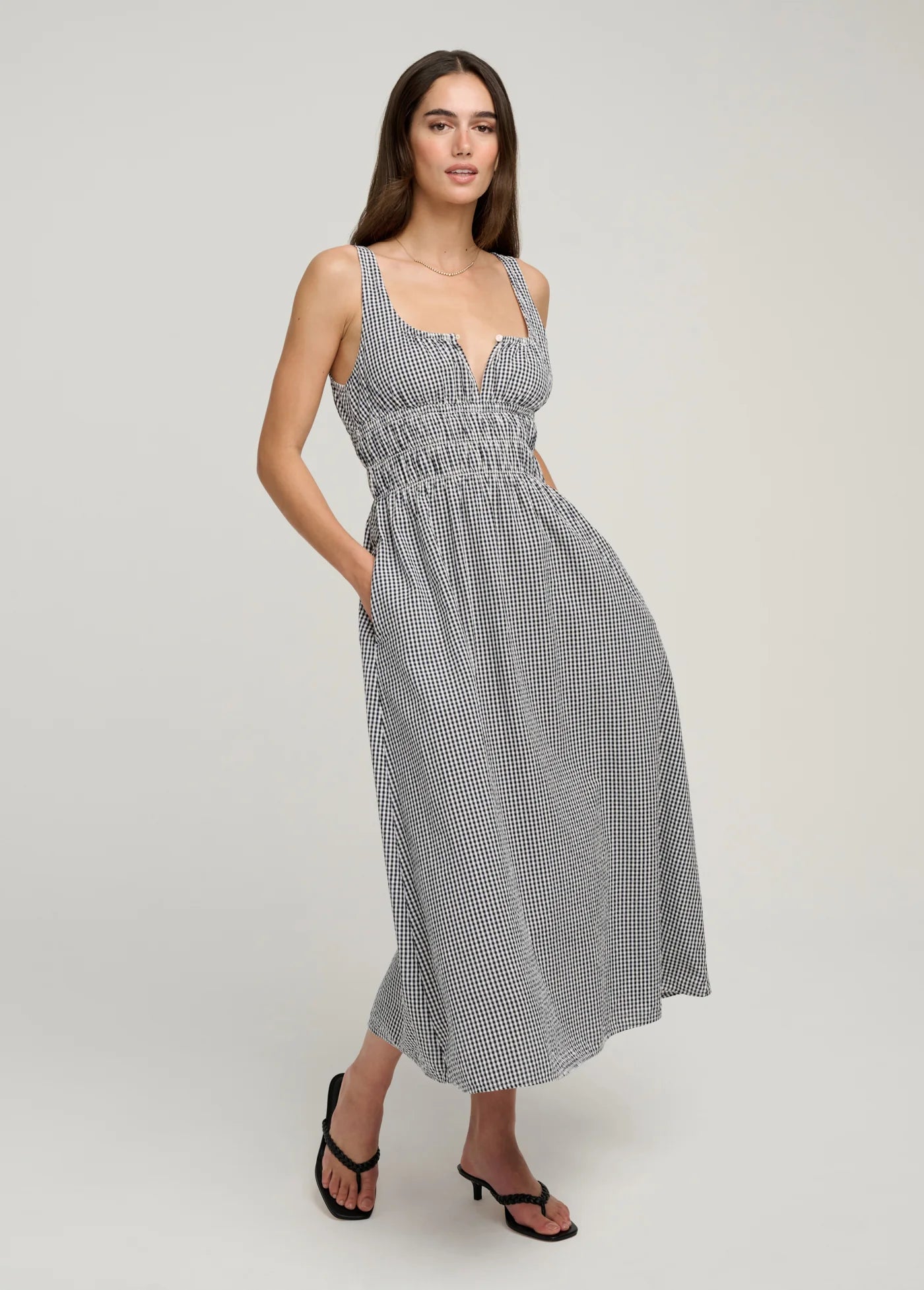 The Sleeveless Swoon Dress